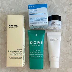 Skincare moisturizing bundle